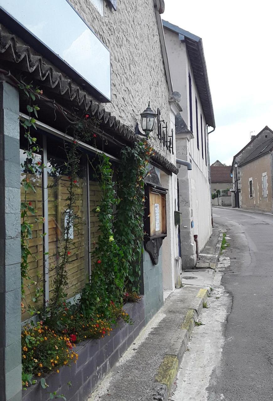 Chambres D'Hotes Les Coutas Mailly-la-Ville Exterior foto